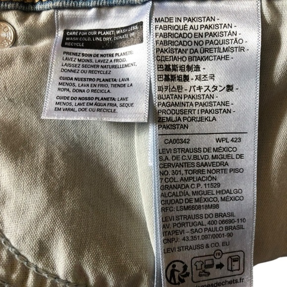 NWT Levi’s 711 Skinny Jeans Size 34 Eternal Indigo Light Wash NEW - Picture 15 of 15